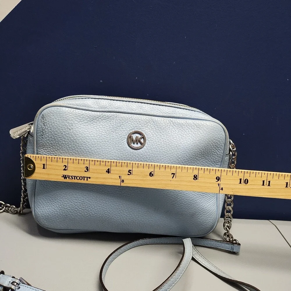 Michael Kors Crossbody Bag Women's Light Blue‎ Inner Pockets Adjustable Strap